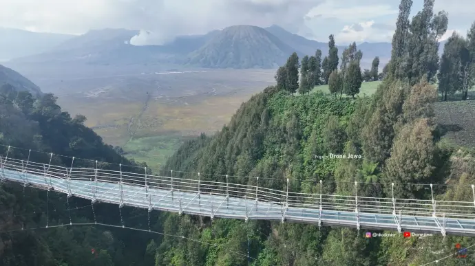 jembatan kaca bromo